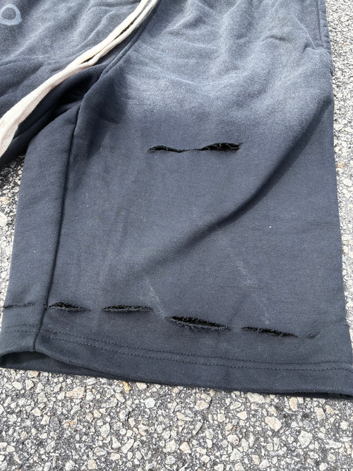 DISTRESSED HANDWROTE BAGGY LOGO SHORTS