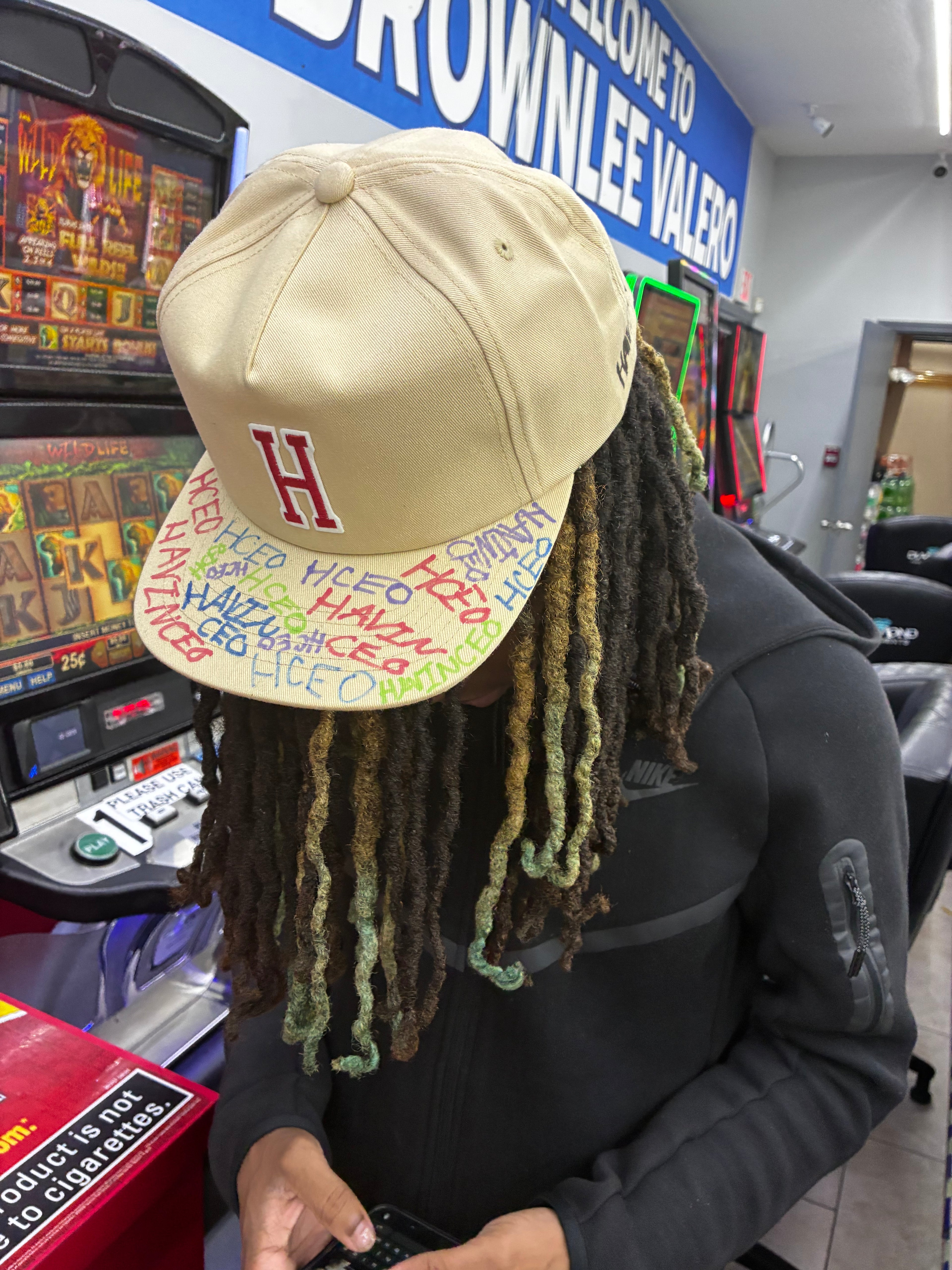 HAVINCEO GRAFFITI HAT CREAM