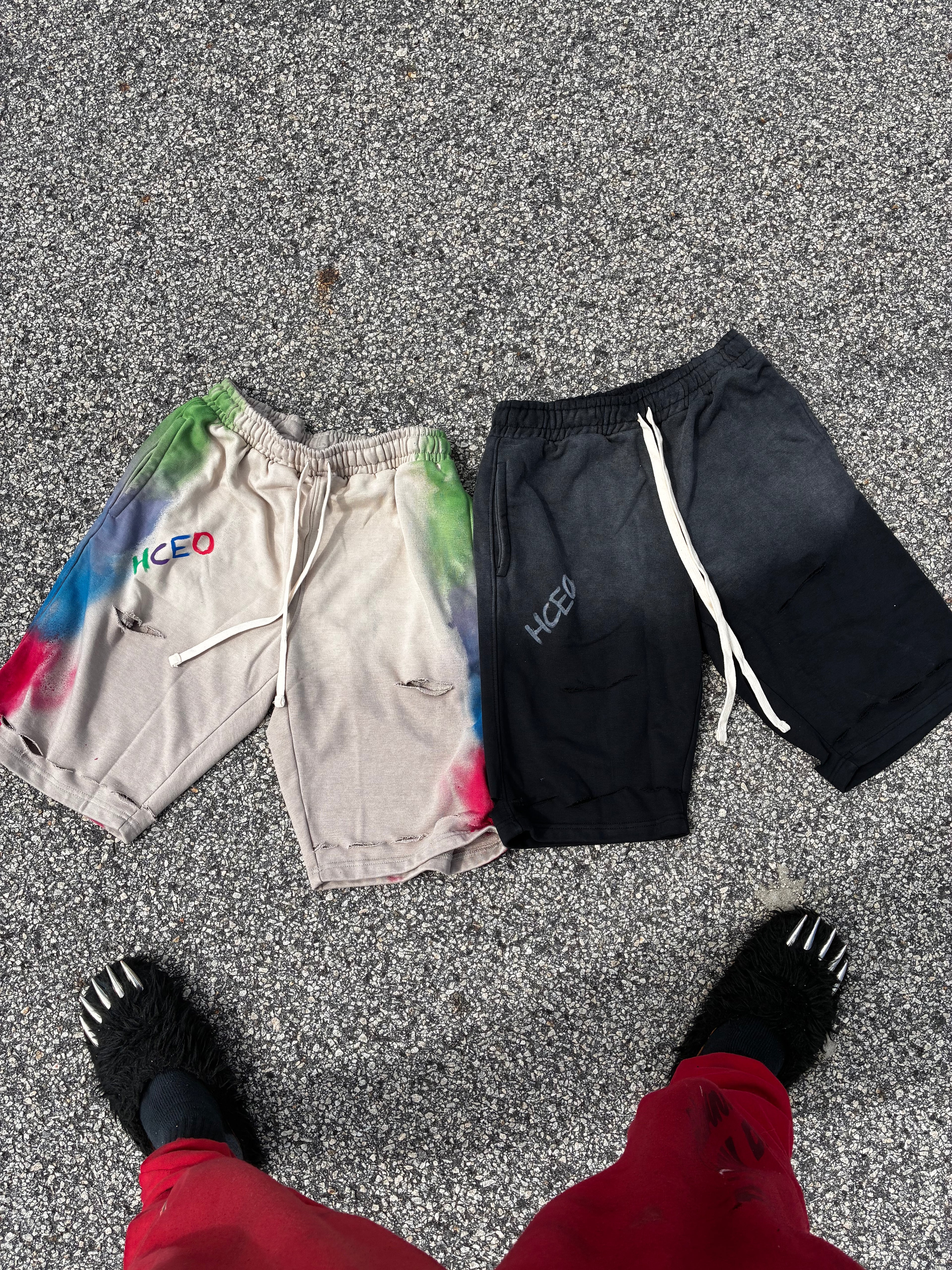 DISTRESSED HANDWROTE BAGGY LOGO SHORTS