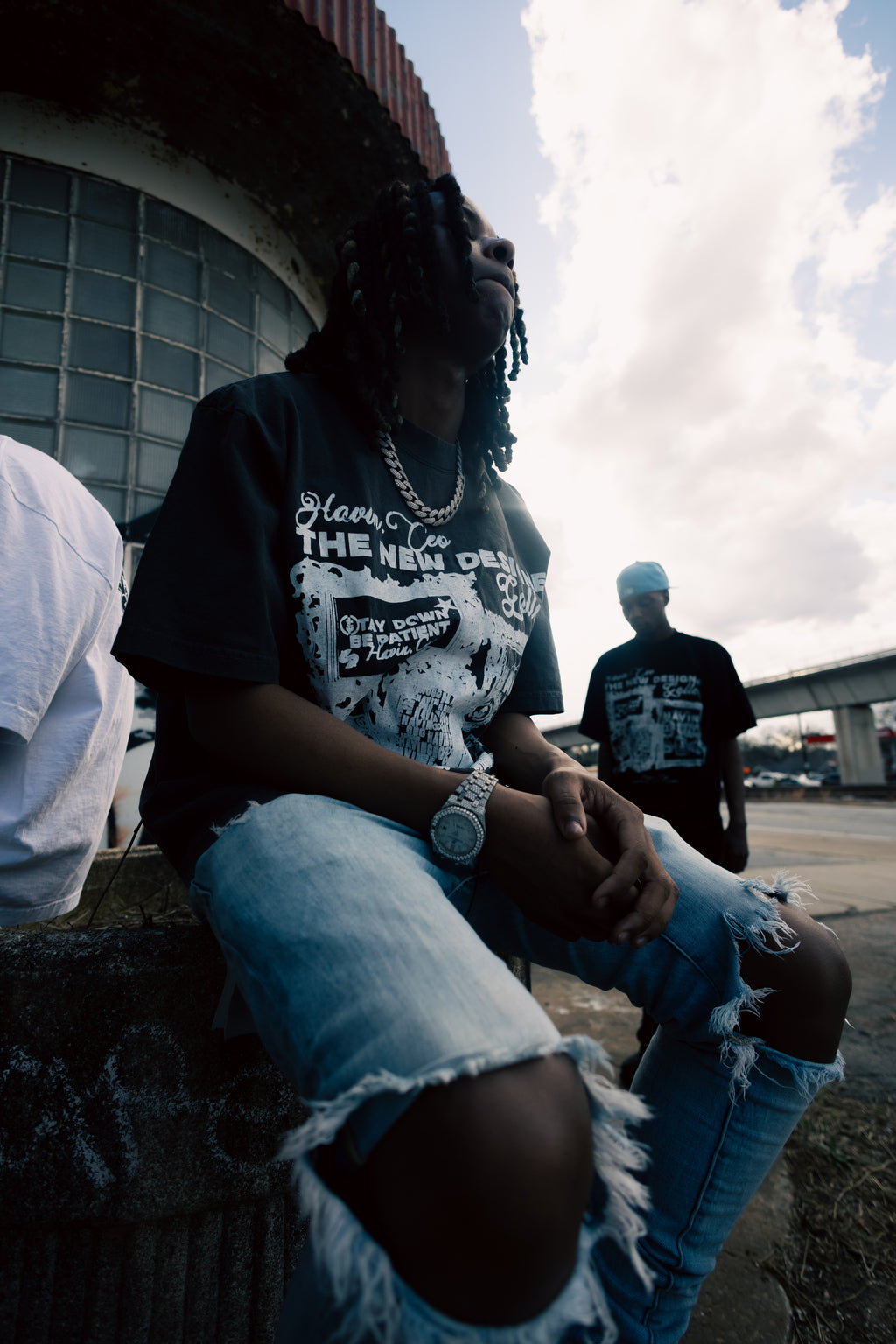 THE NEW DESIGNER GALLERY TEE V.2